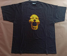 Laden Sie das Bild in den Galerie-Viewer, Final Doom T-Shirt (XL)