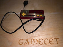 Laden Sie das Bild in den Galerie-Viewer, Nintendo Famicom Pad