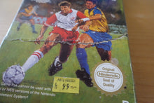 Laden Sie das Bild in den Galerie-Viewer, Konami Hyper Soccer