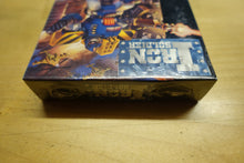 Laden Sie das Bild in den Galerie-Viewer, Iron Soldier - Amerika