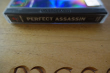 Laden Sie das Bild in den Galerie-Viewer, Perfect Assassin