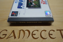 Laden Sie das Bild in den Galerie-Viewer, FIFA Soccer 96