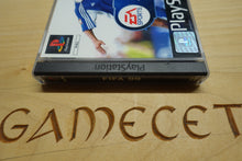 Laden Sie das Bild in den Galerie-Viewer, FIFA 99