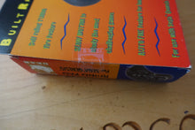 Laden Sie das Bild in den Galerie-Viewer, Rhino Gear - Sega Genesis Drive Pad Controller