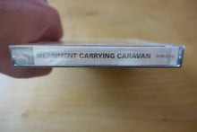 Laden Sie das Bild in den Galerie-Viewer, Merriment Carrying Caravan - Japan