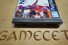 Laden Sie das Bild in den Galerie-Viewer, NBA Live 98