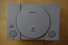 Laden Sie das Bild in den Galerie-Viewer, Playstation 1 SCPH-9002 - Regionfree
