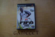 Laden Sie das Bild in den Galerie-Viewer, FIFA Football 2002