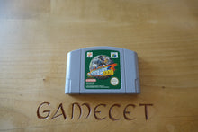 Laden Sie das Bild in den Galerie-Viewer, International Superstar Soccer 2000