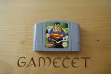 Laden Sie das Bild in den Galerie-Viewer, Superman